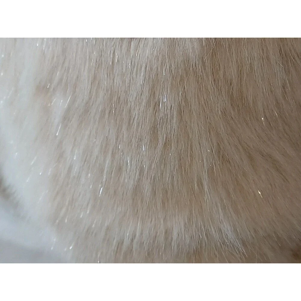 Brooks Brothers Luxe Faux Fur Throw In Beige With Sparkling Strands Cozy, NEW